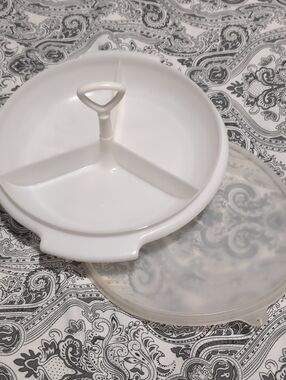 Vintage Tupperware 3 Compartment Serving Dish with Handle *BING